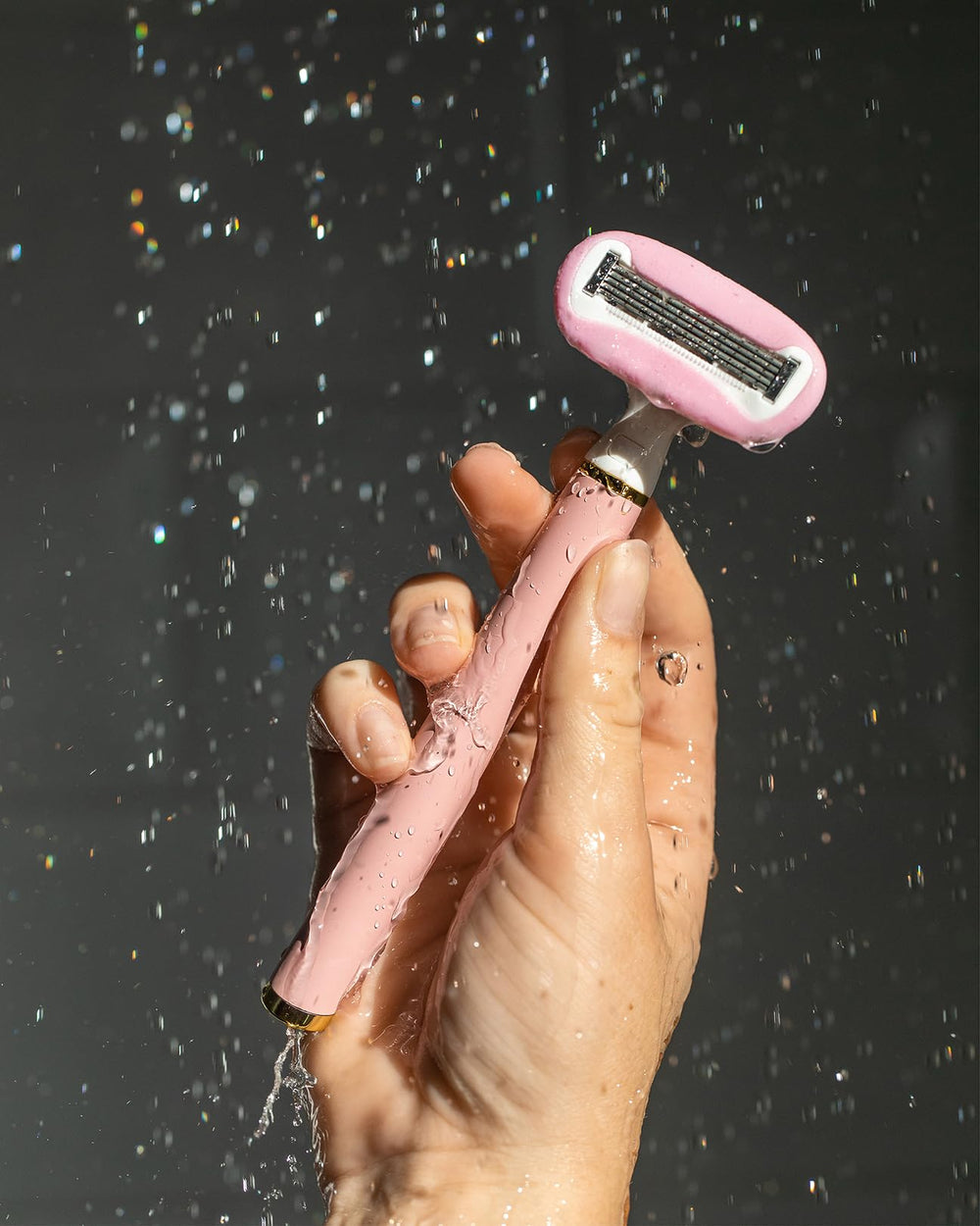 Truly Life Shaver Razor five blades provide close, comfortable cutting
