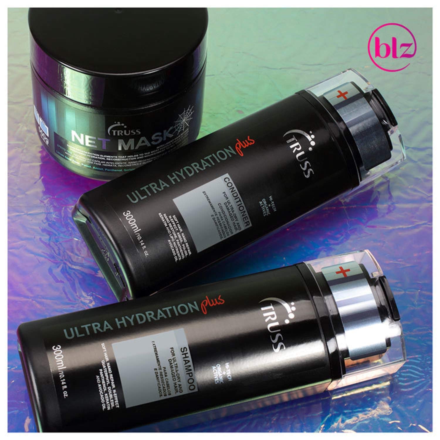 TRUSS Ultra Hydration Conditioner packaging highlights color protection and gentle, dye-free care.