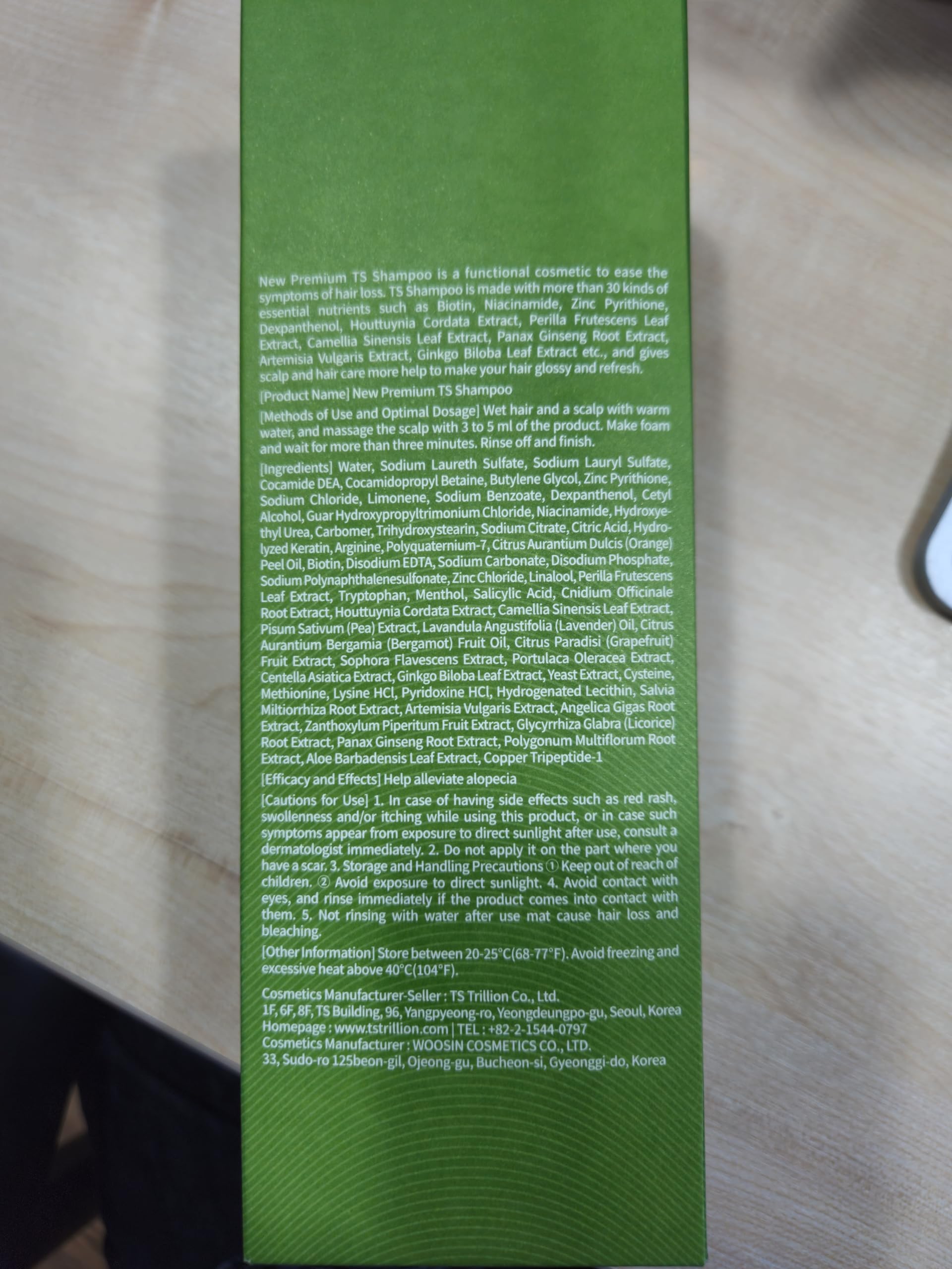 TS New Premium sulfate-free claim image suggests gentle cleansing without irritation