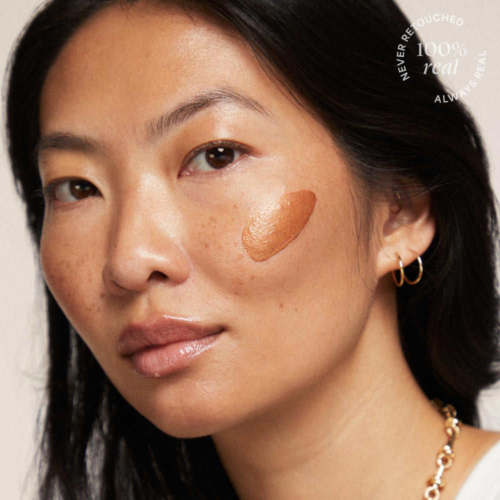 TULA Bronze Boost Glow Drops ingredients section emphasizes Hyaluronic Acid and Green Tea benefits