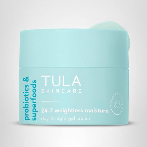 TULA glow-plump skin closeup reflects a hydrated, radiant complexion.