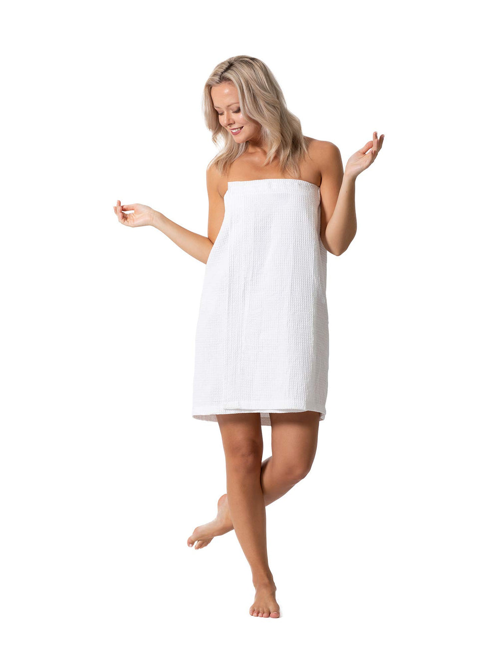 Turkish Linen Women's Waffle Spa Wrap with adjustable closure for secure, comfortable fit.