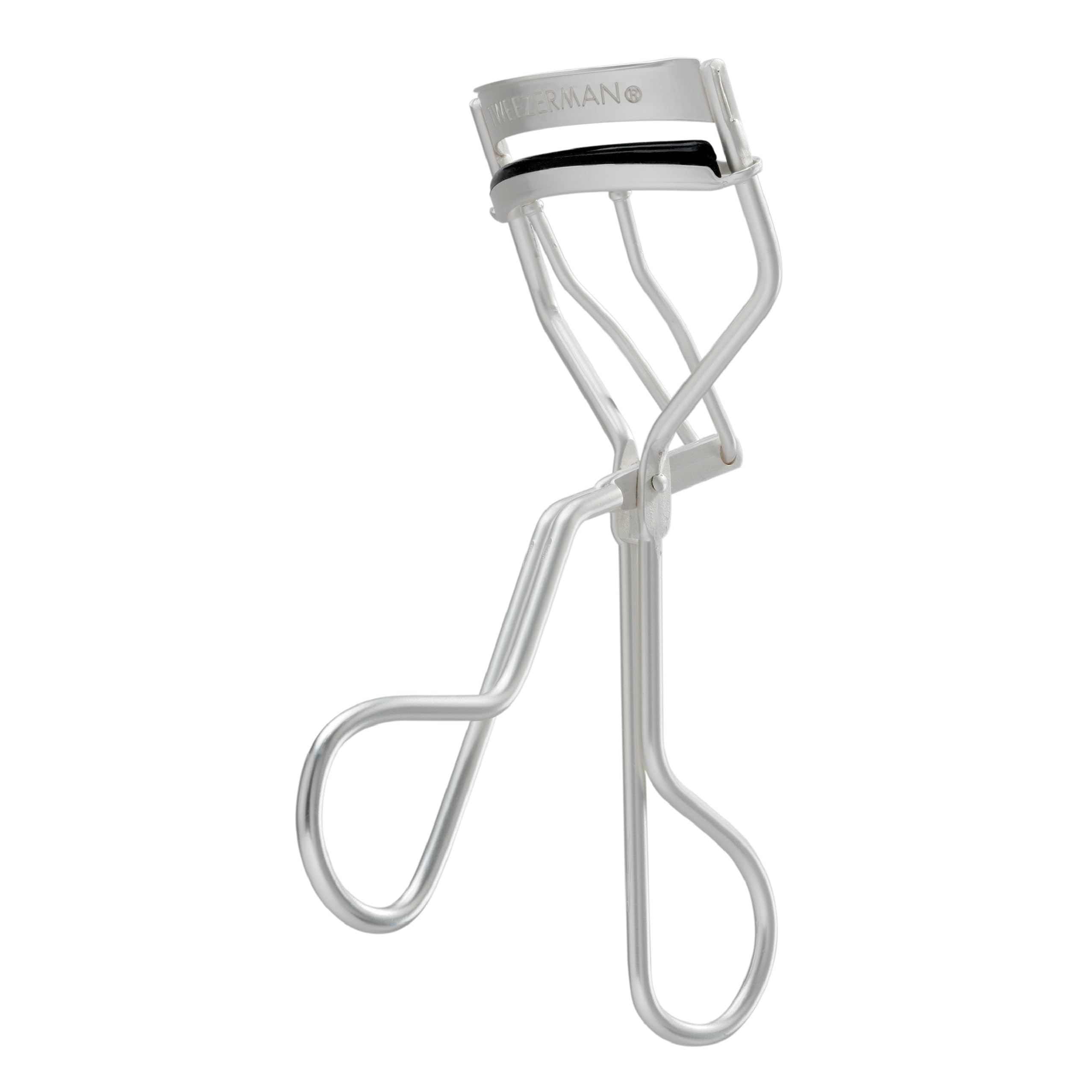 Tweezerman Curl 60 angle-curve captures every lash for round eyes.