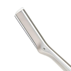 Tweezerman facial razor blades replacement pack keeps performance fresh.