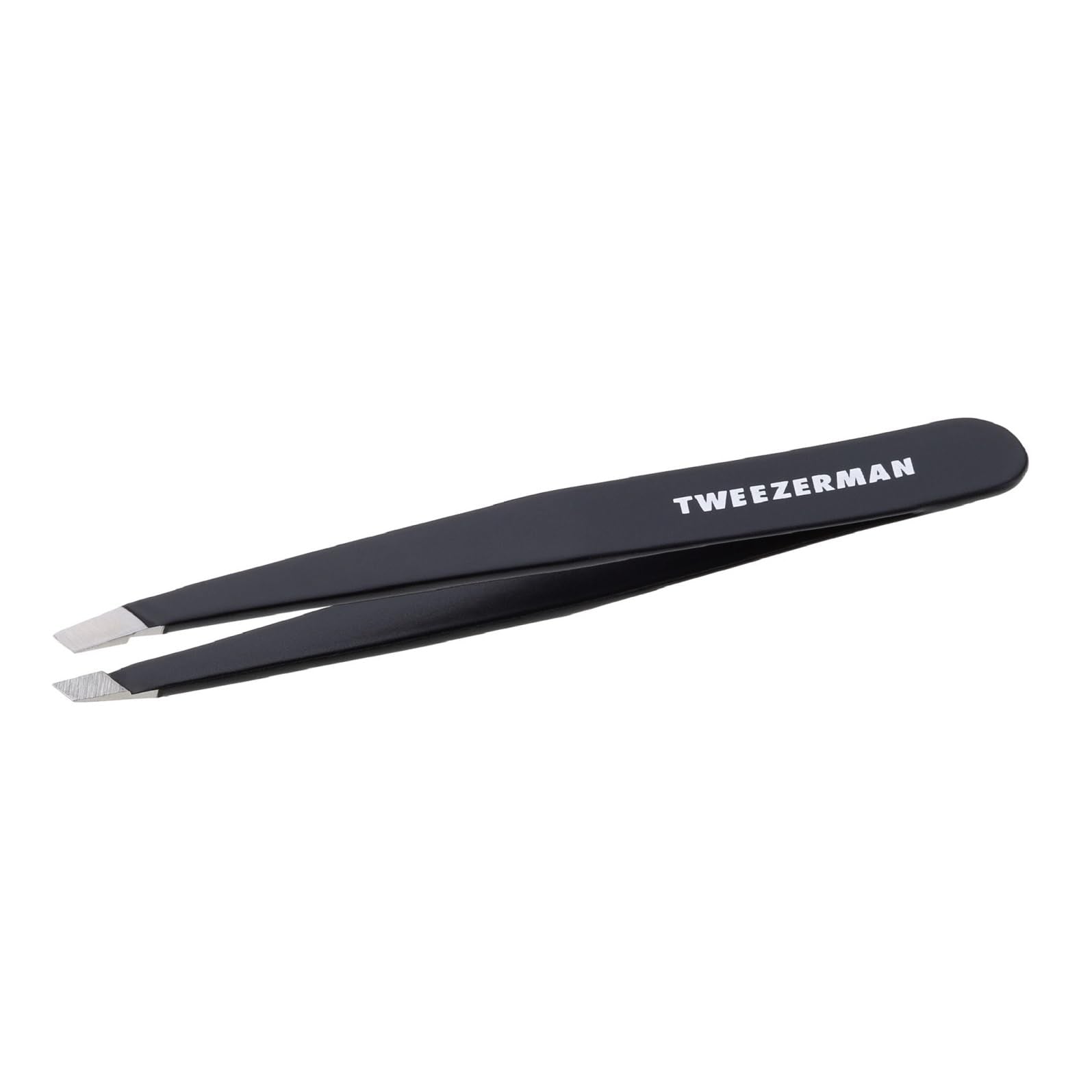 Tweezerman G.E.A.R. Slant Tweezer Midnight tip closeup for precise hair removal