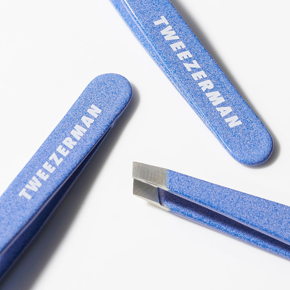 Tweezerman Mini Slant Tweezer Granite Sky brow detailing and control