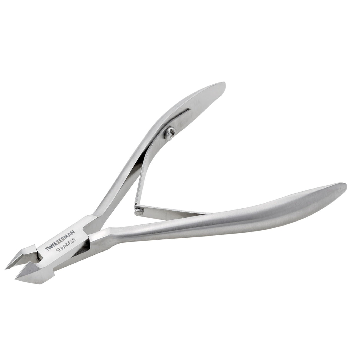 Tweezerman Rockhard Cuticle Nipper close-up blade highlights sharp tips for precise cuticle trimming.
