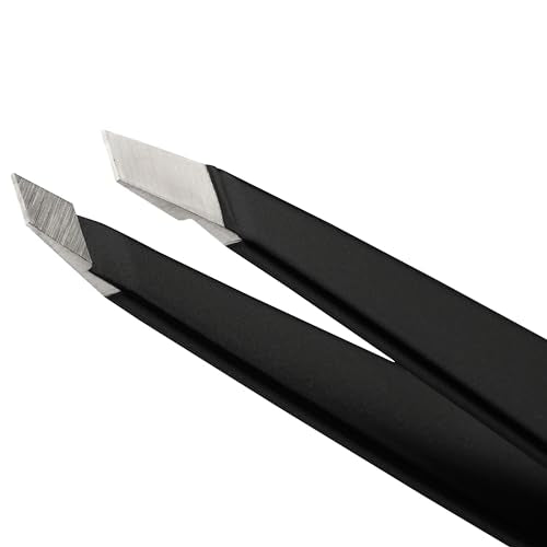 Tweezerman slant tweezer close-up showing evenly aligned tips.