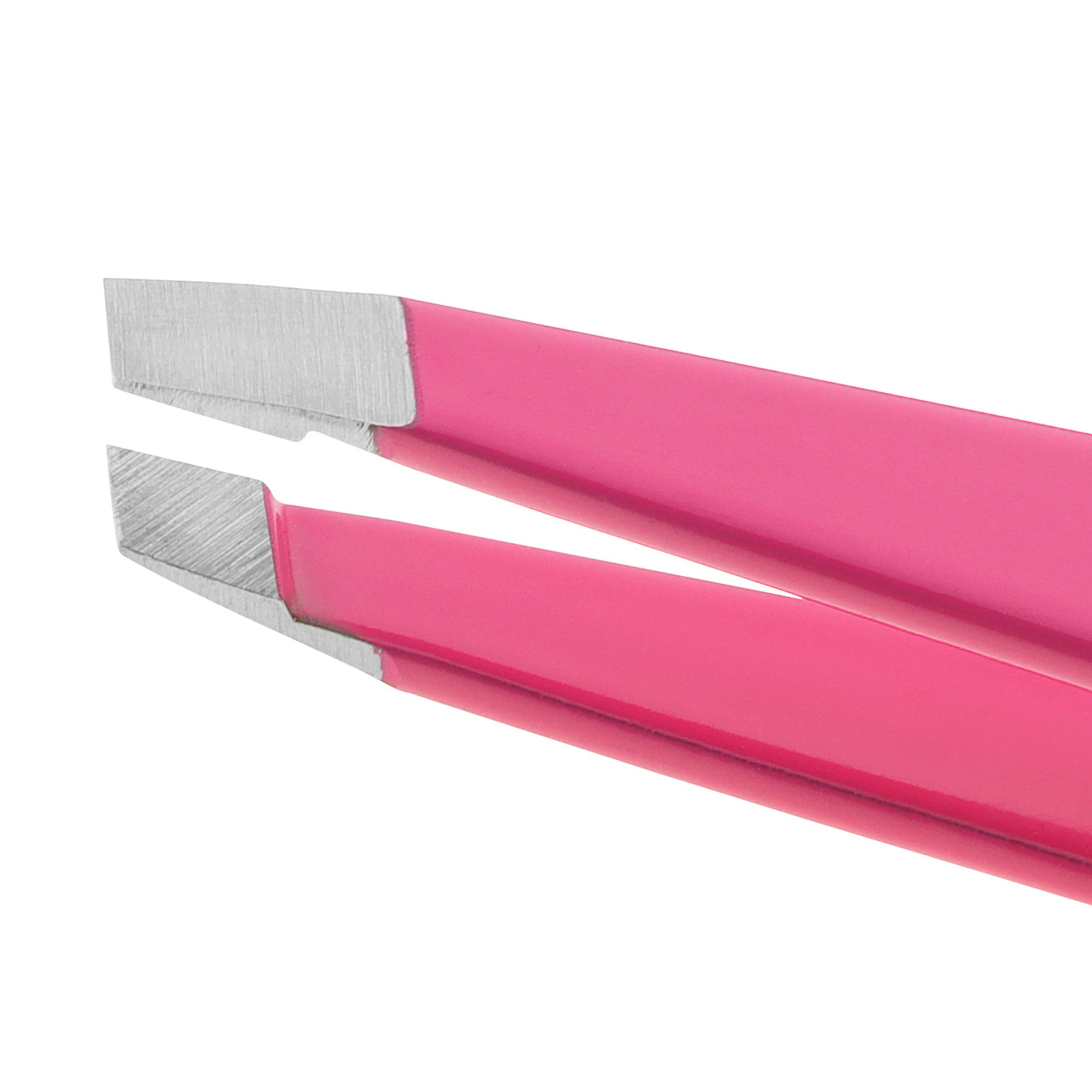 Tweezerman packaging and premium design communicates professional-grade reliability