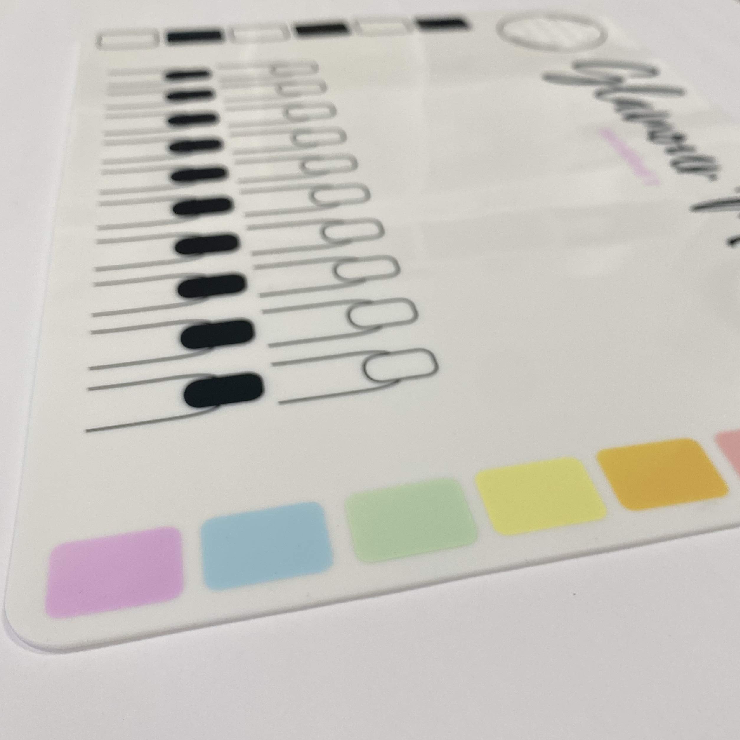 Twinkled T Glamour Mat: camas de uñas 20 para diseñar y practicar.