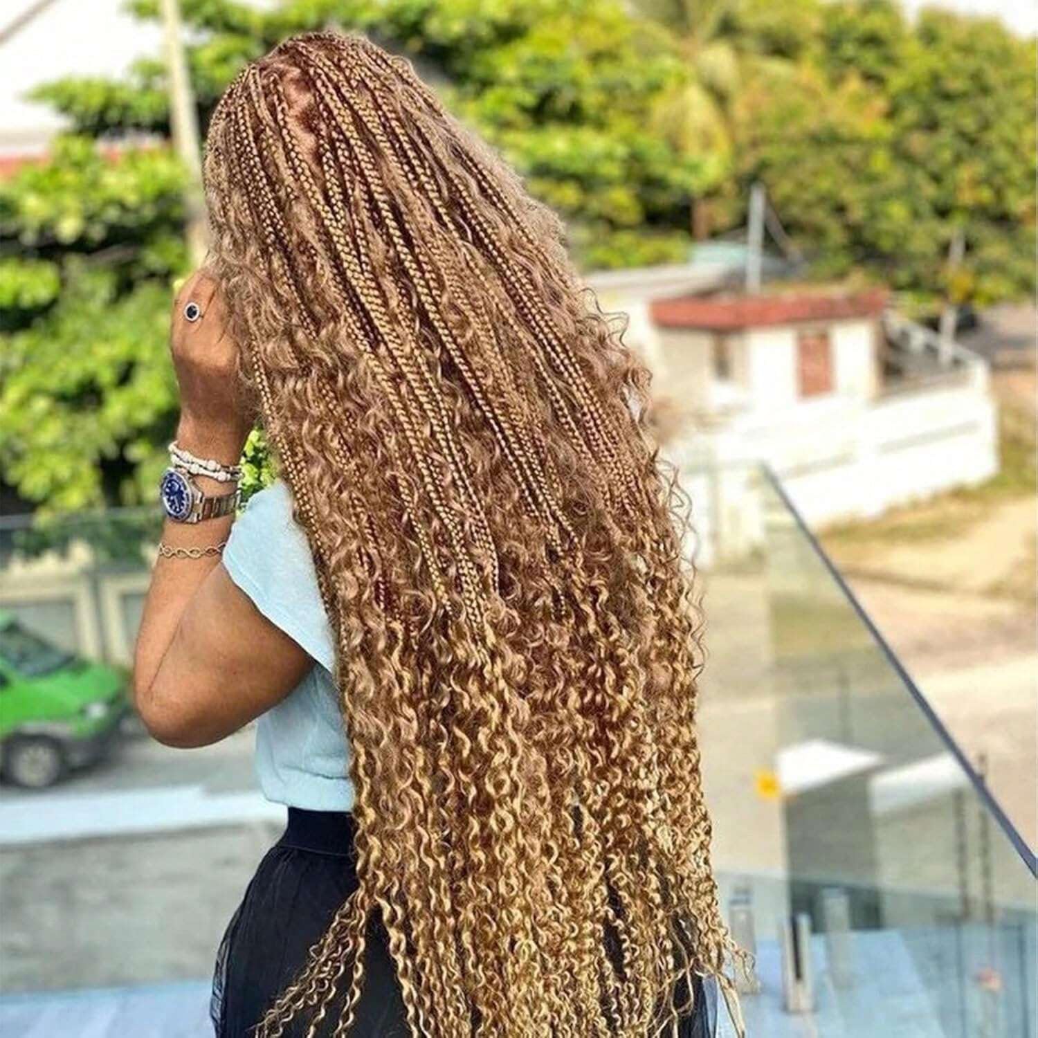 TzreisXu boho locs braiding hair offers bold volume and long-lasting lift