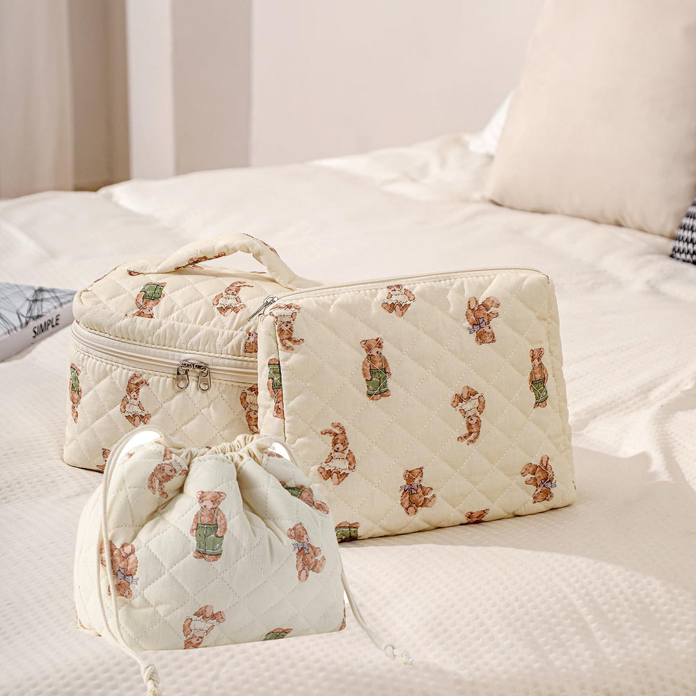 Uekeboag Coquette floral design bag adds feminine flair