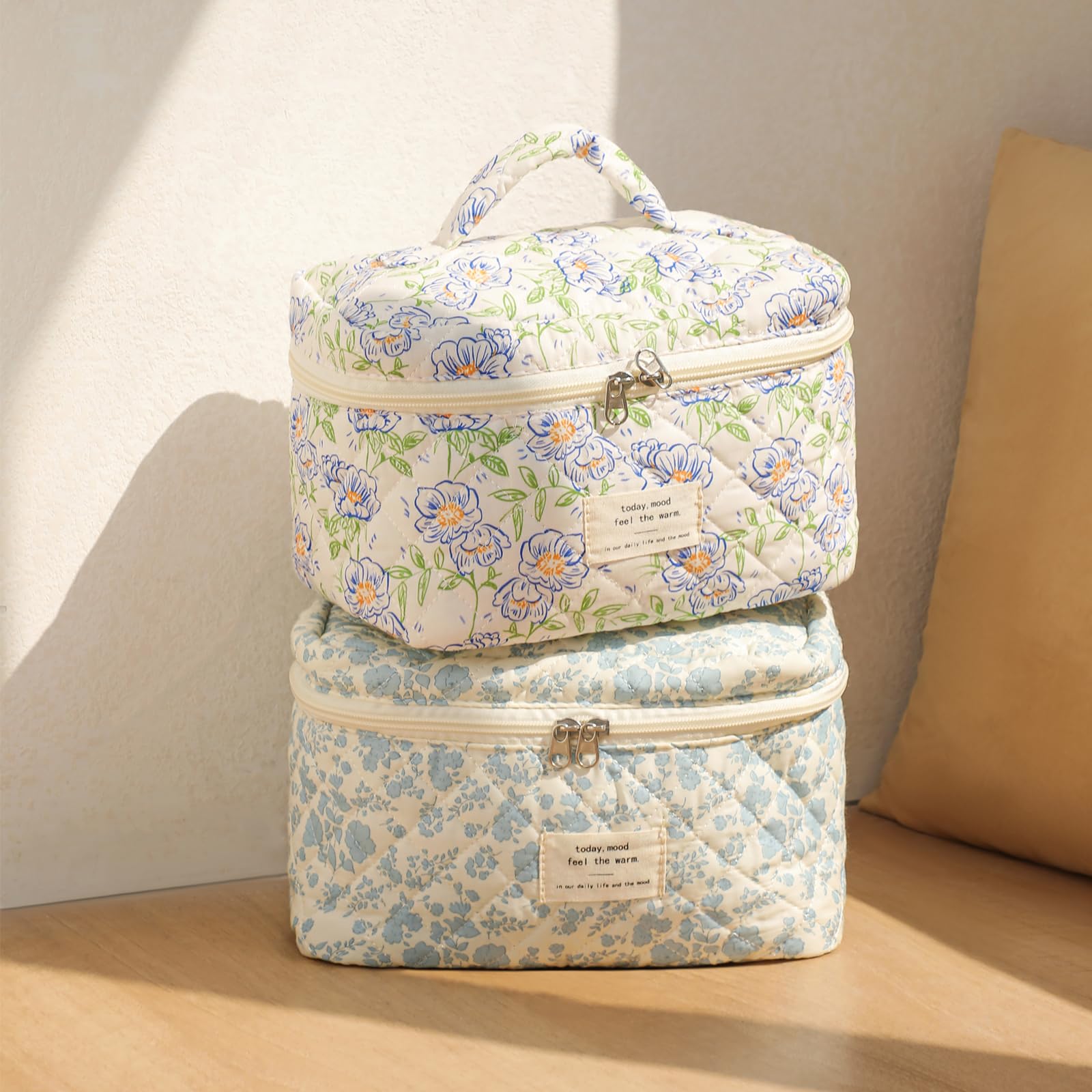 uekeboag foldable travel cosmetic bag in bag showing compact carry design.