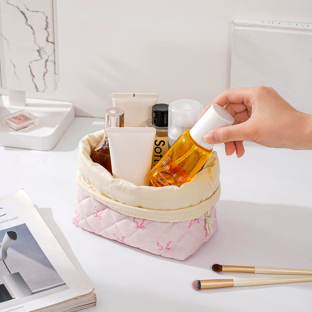 uekeboag bag shown as a thoughtful gift bag for women and girls.
