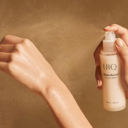 UIQ Biome Barrier Cream Mist cream layer blends into skin for balanced texture.