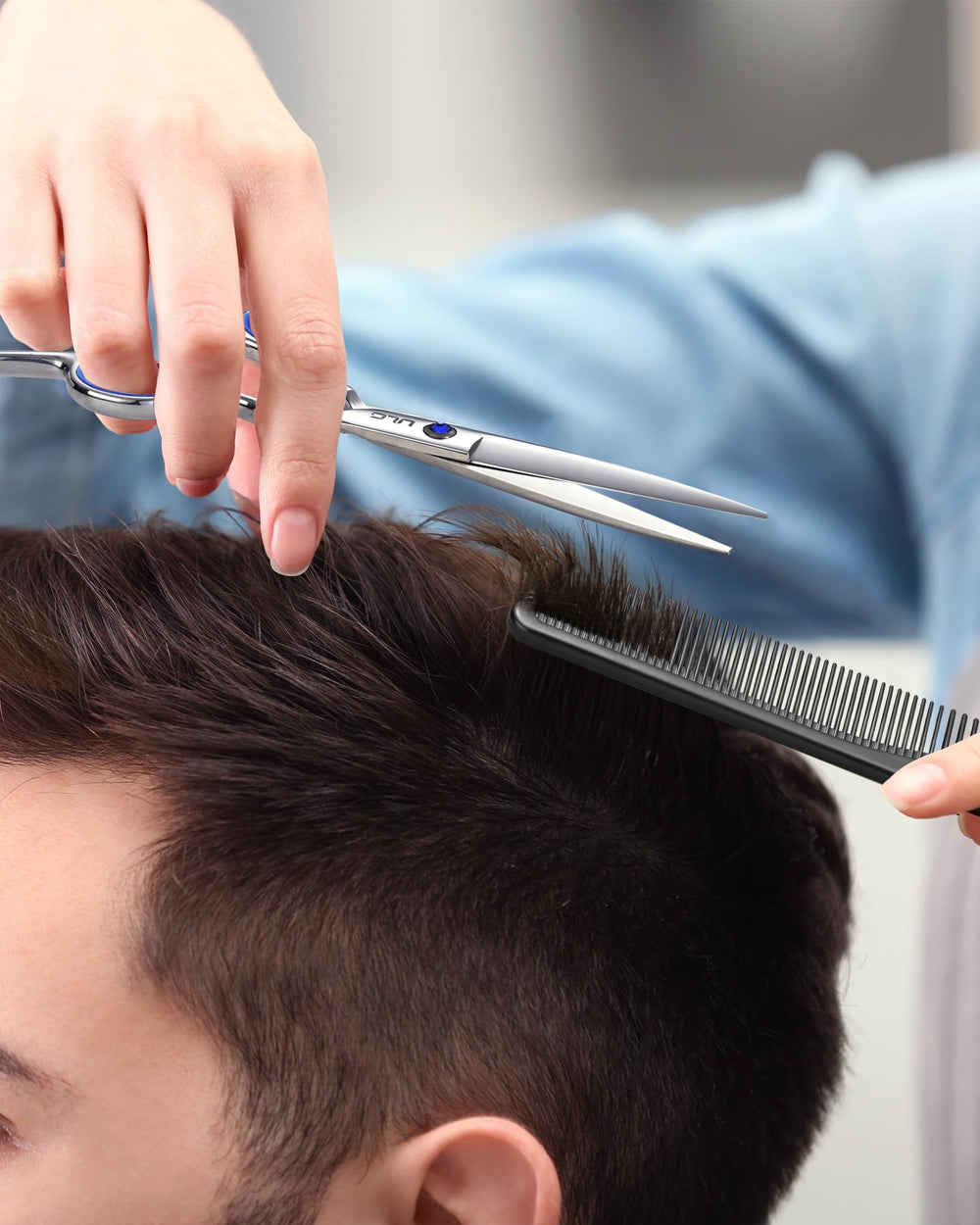 ULG thinning and cutting kit layout highlights complete professional set.