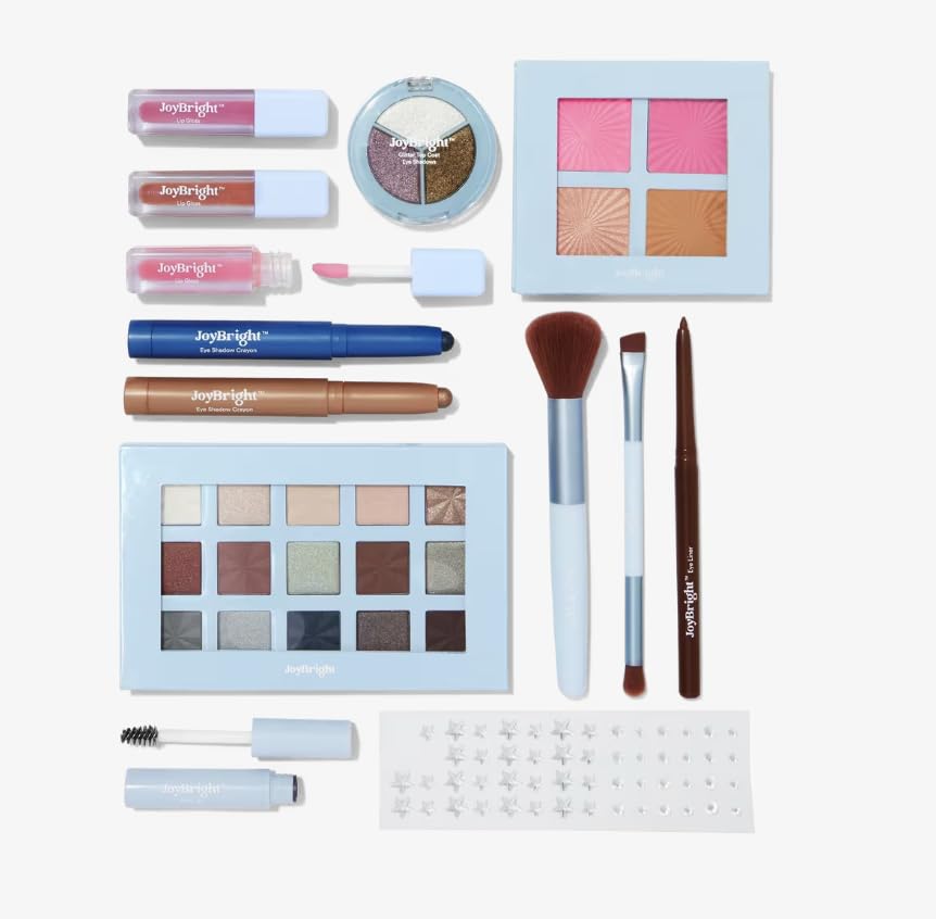 Ulta Beauty JoyBright disco dreams applicators in-use show precise, buildable coverage in action.