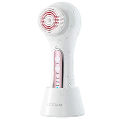 Umickoo Face Scrubber left-rotation deep purge demonstrates targeted cleansing for nose and chin