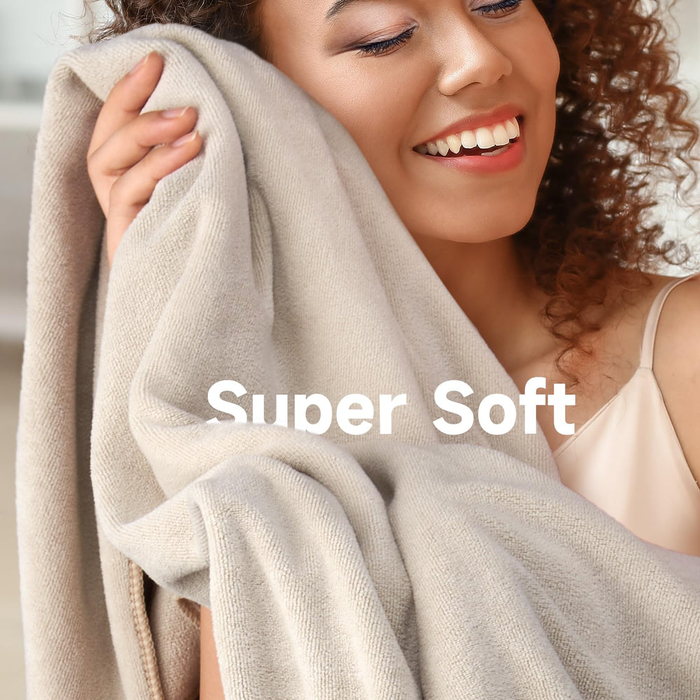 Umisleep camel towel in action drying hair quickly after shower.