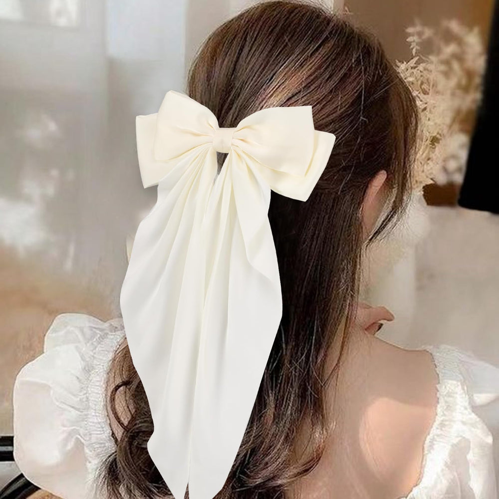 Unbednigt accesorio para cabello satinado, combina con conjuntos neutros para cualquier ocasión.