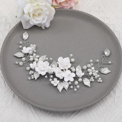 Unicra hair vine crystal detail adds subtle sparkle for the ceremony