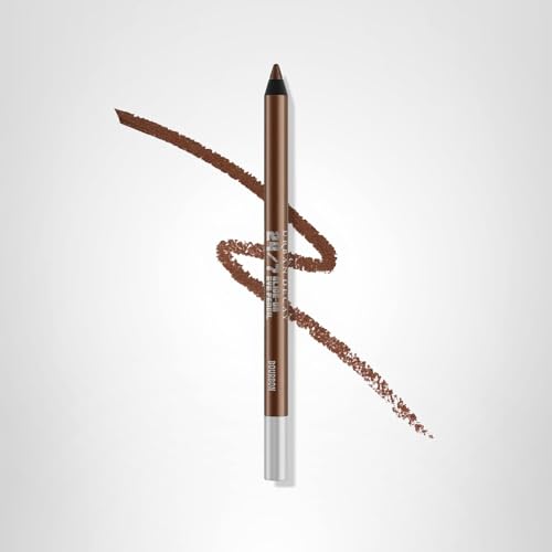 URBAN DECAY 24/7 Glide-On Eyeliner Bourbon creates a precise line on the upper lash line.