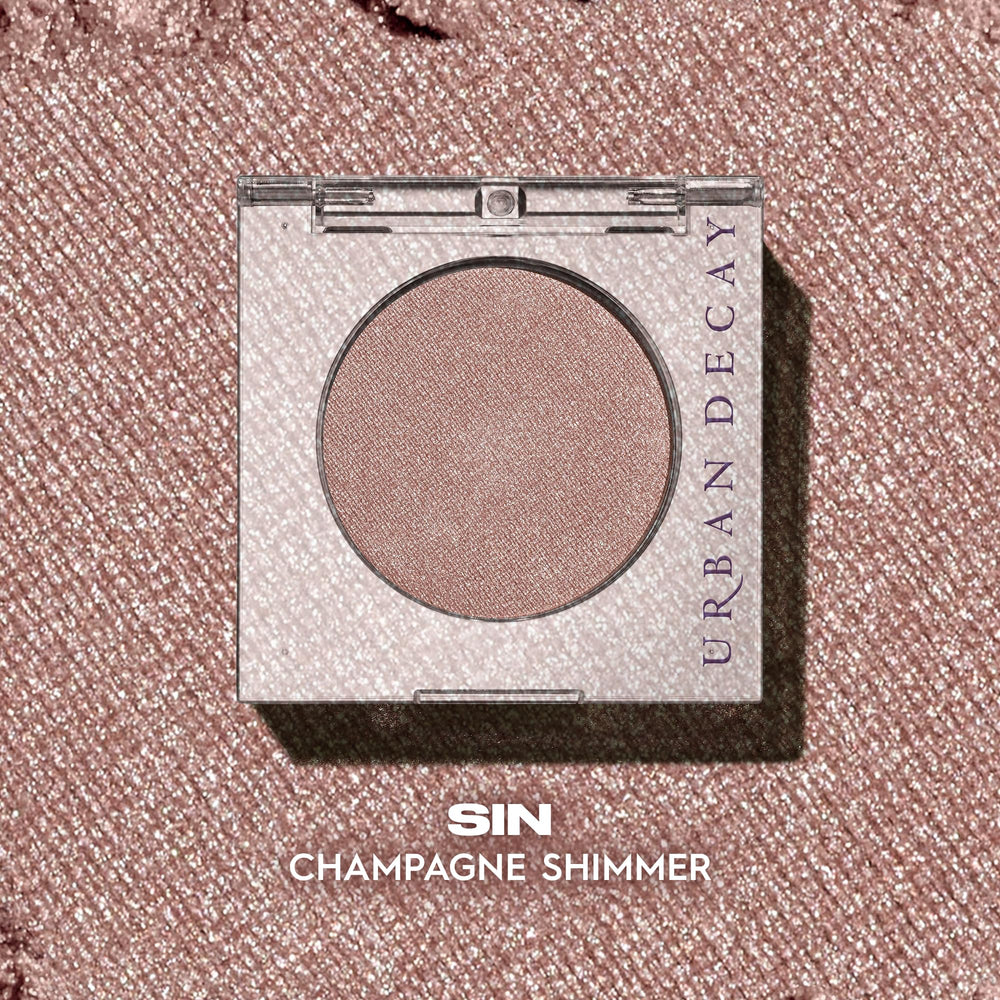 Urban Decay 24/7 Eyeshadow Single Sin dampened for vibrant, long-lasting color.
