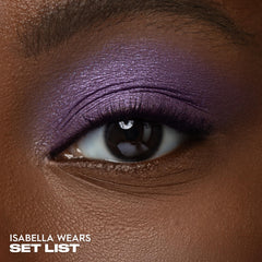 Urban Decay 24/7 shadow single with velvety vegan formula for smooth, blendable application.