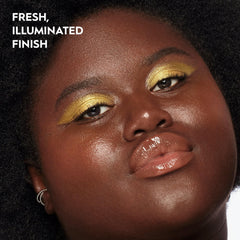 Urban Decay All Nighter Vitamin C mist application for hydrated, even-toned skin.