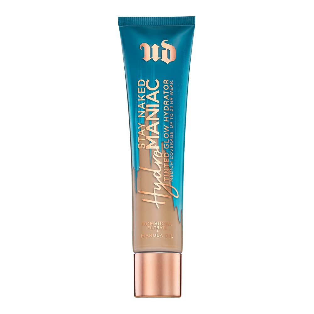 Urban Decay Hydromaniac Dewy Foundation applying on face for seamless glow