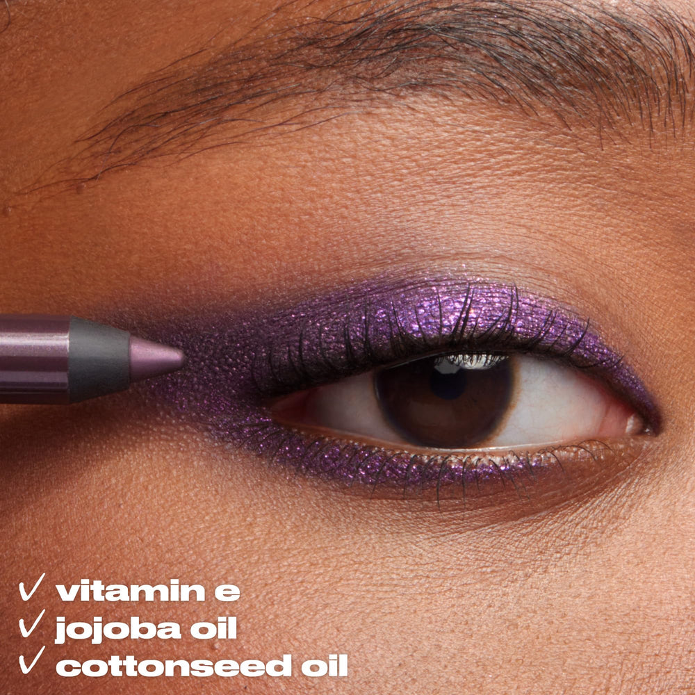 Urban Decay Space Cowboy tightline tip for defined eyes