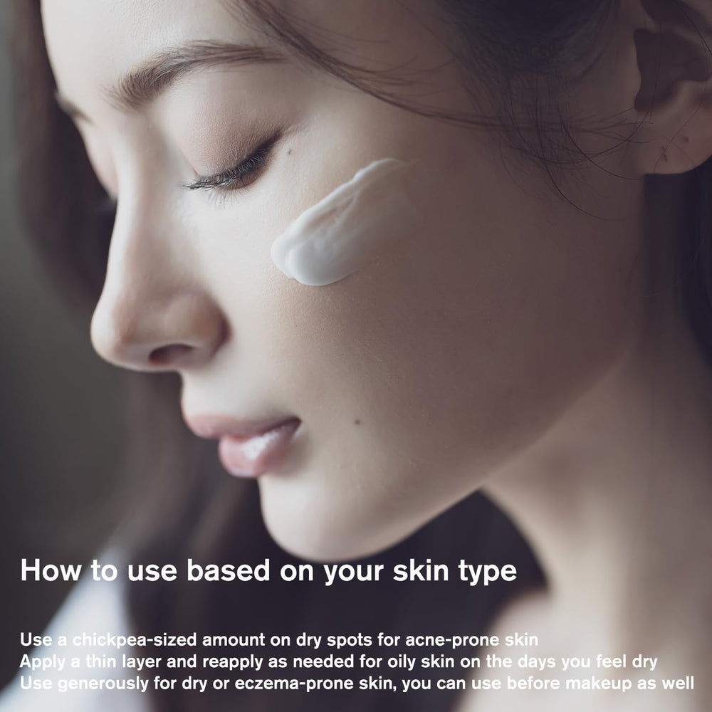 Urbanand Panthenol 10% close-up highlights soothing hydration for sensitive skin.