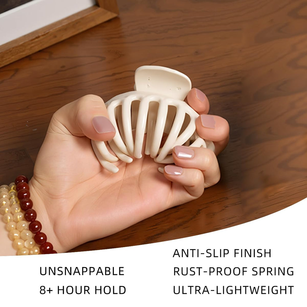 urrykid matte finish hair clips in action delivering secure everyday hold.