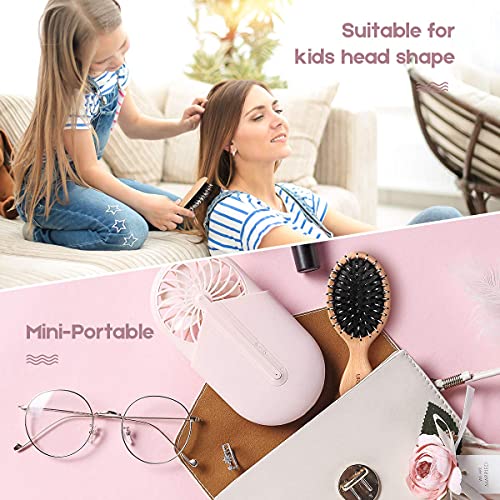 URTHEONE wooden paddle handle feels comfortable during daily brushing.