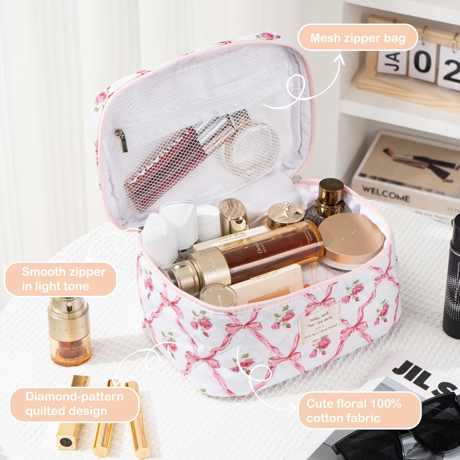 UUYUUY makeup bag pink floral large bag demonstrates travel-ready capacity.