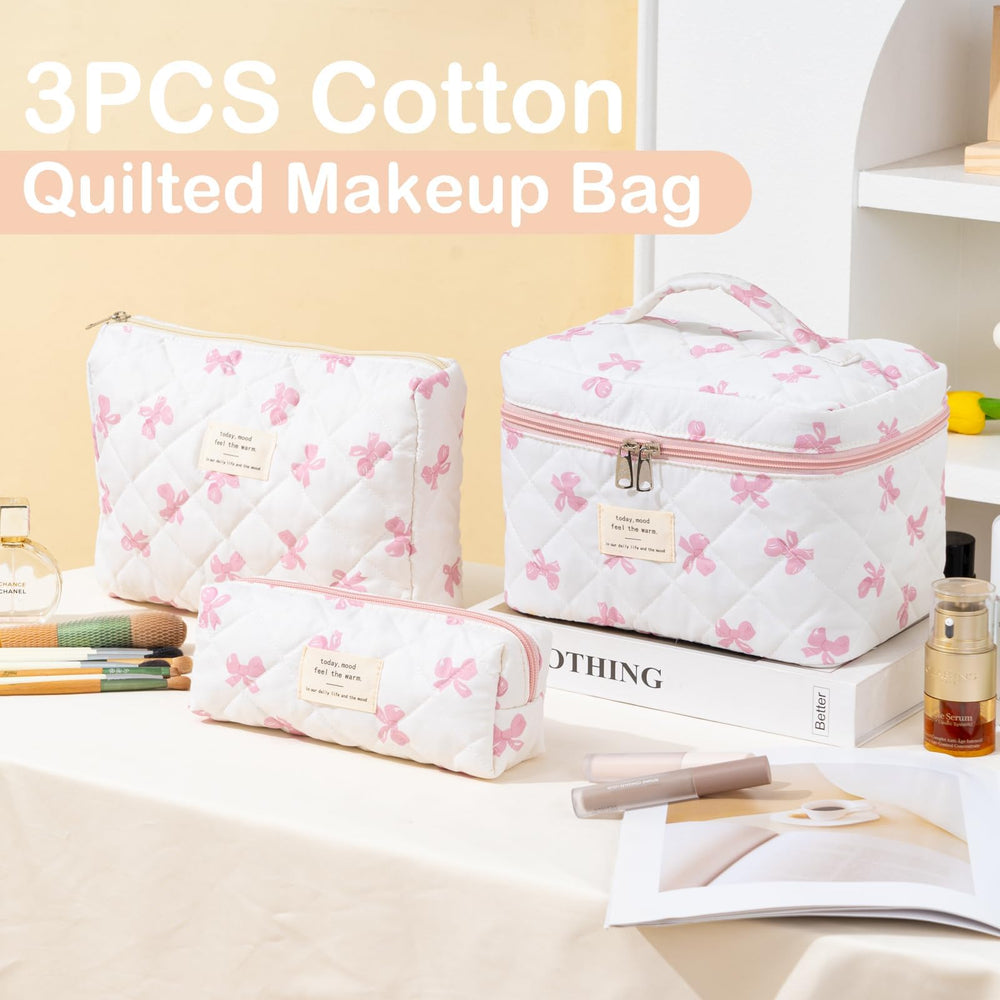 UUYUUY makeup bag easy-care cotton — durable material for frequent travelers.