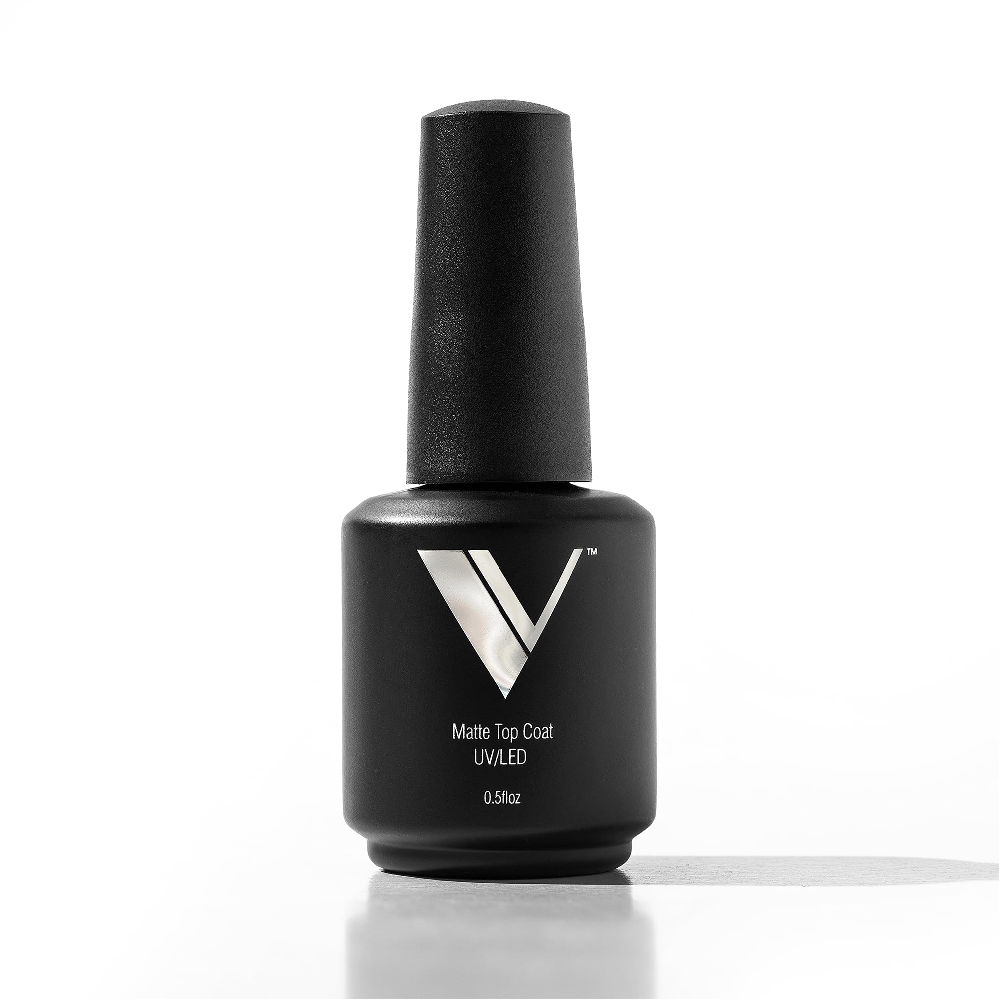 V Beauty Pure Non-Wipe Matte Top Coat application yields velvety matte finish