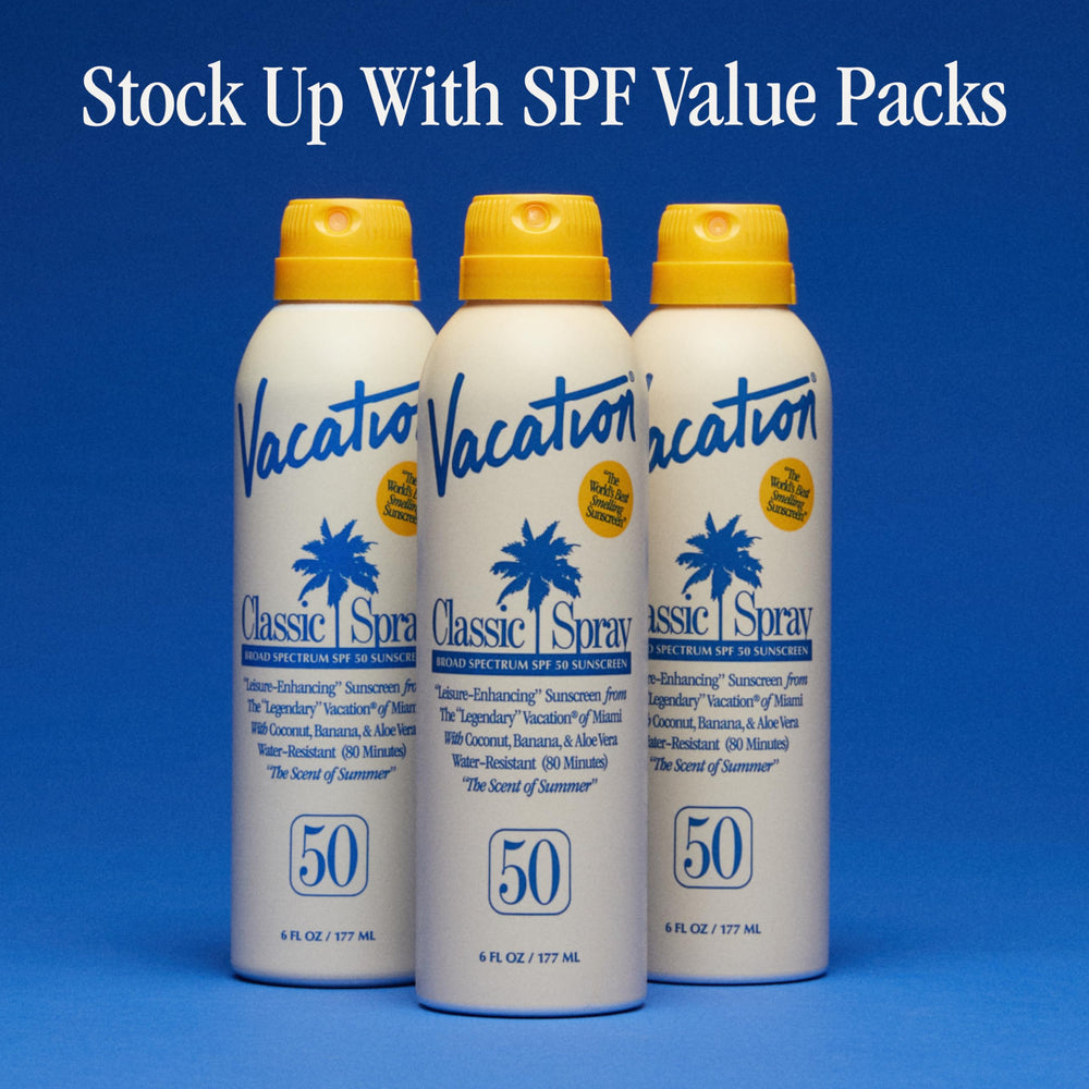 Vacation Classic Sunscreen Spray SPF 50 fragrance-note coconut banana evokes vacation mood.