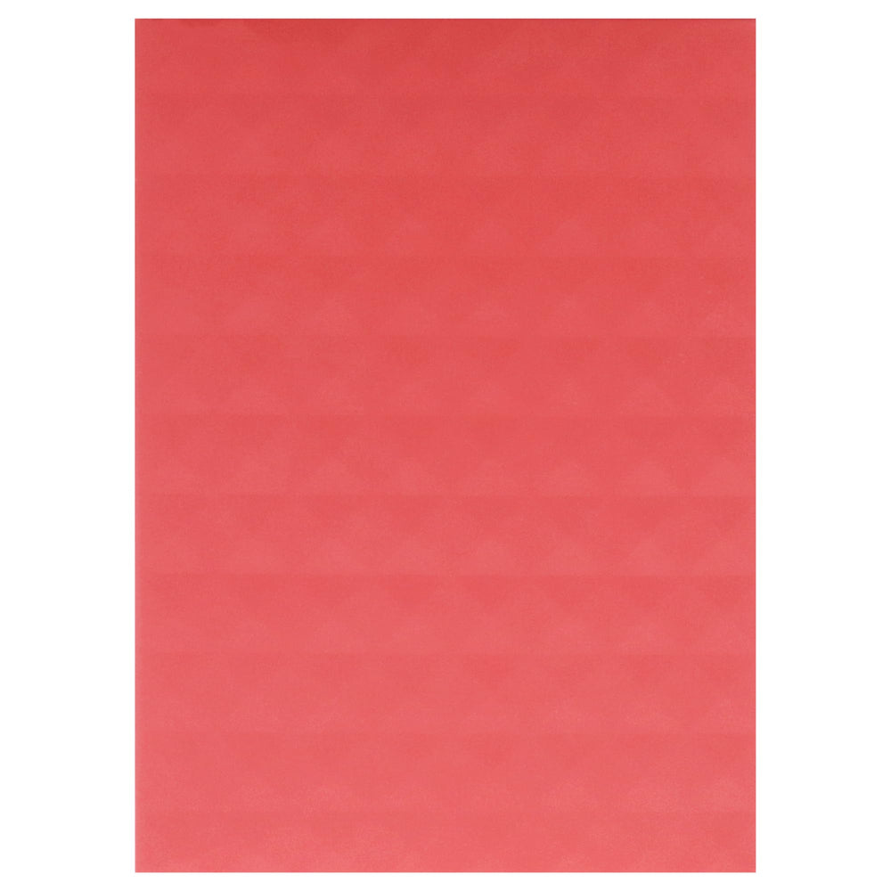 Valentino Coral Fantasy musk-cedar base, offering lasting freshness through the day.