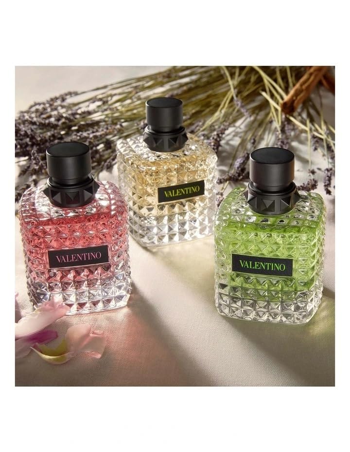 Valentino Green Stravaganza packaging showcases premium branding ideal for gifting or personal indulgence