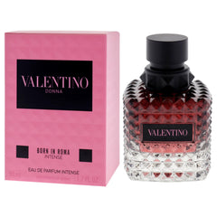 Valentino Donna Born In Roma Intense vanilla note — creamy vanilla pairing for warm evenings.