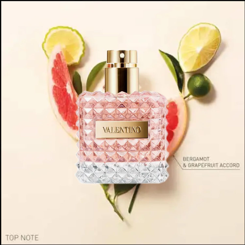 Valentino Donna EDP spray action for quick, effortless wear.