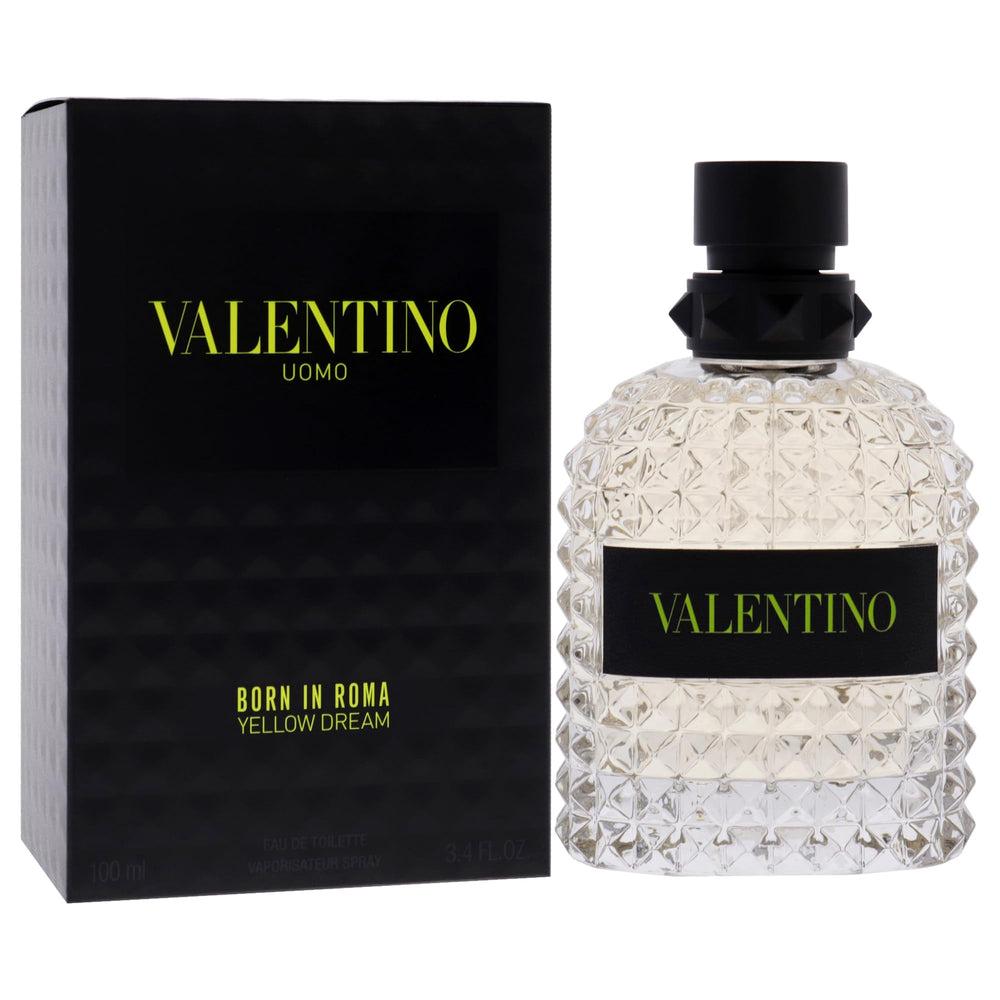 Valentino Uomo Born In Roma Yellow Dream spray action demonstrates long-lasting aroma throughout the day