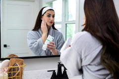 Vanicream ceramides hyaluronic acid ingredients image emphasizes barrier hydration.