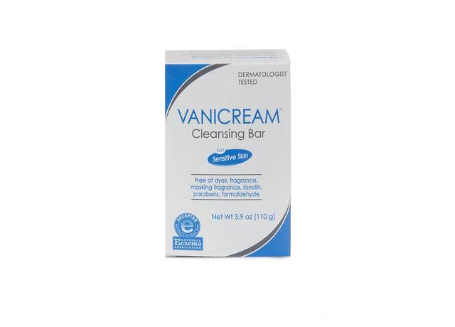 Vanicream cream base detail showing smooth, moisturizing core