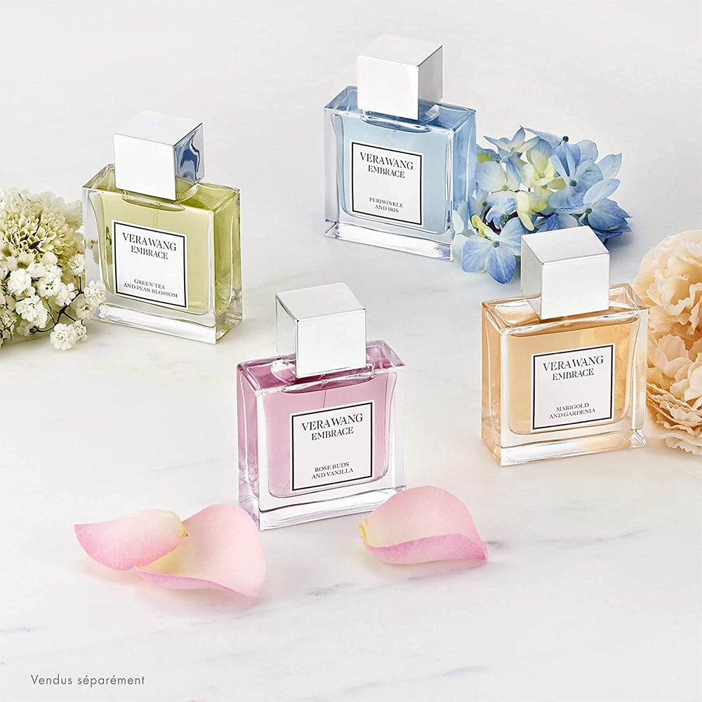Vera Wang Embrace cap close-up emphasizes elegant packaging.