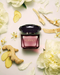 Versace Crystal Noir 3oz flacon highlights luxurious fragrance for special occasions.