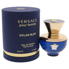 Versace Dylan Blue Pour Femme spray action for easy on-the-go refreshing