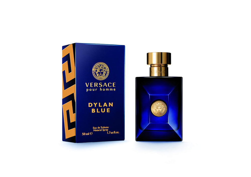 Versace Dylan Blue woody heart with papyrus wood and incense evokes masculine depth