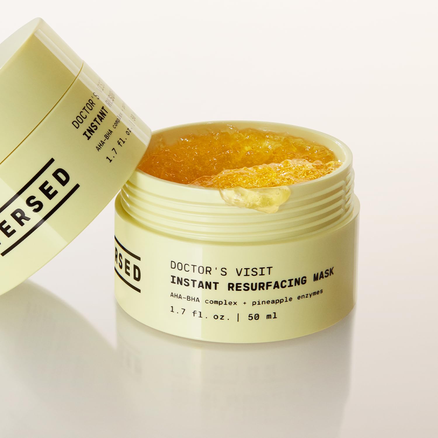 Pineapple and papaya enzymes in Versed Doctor's Visit Mask